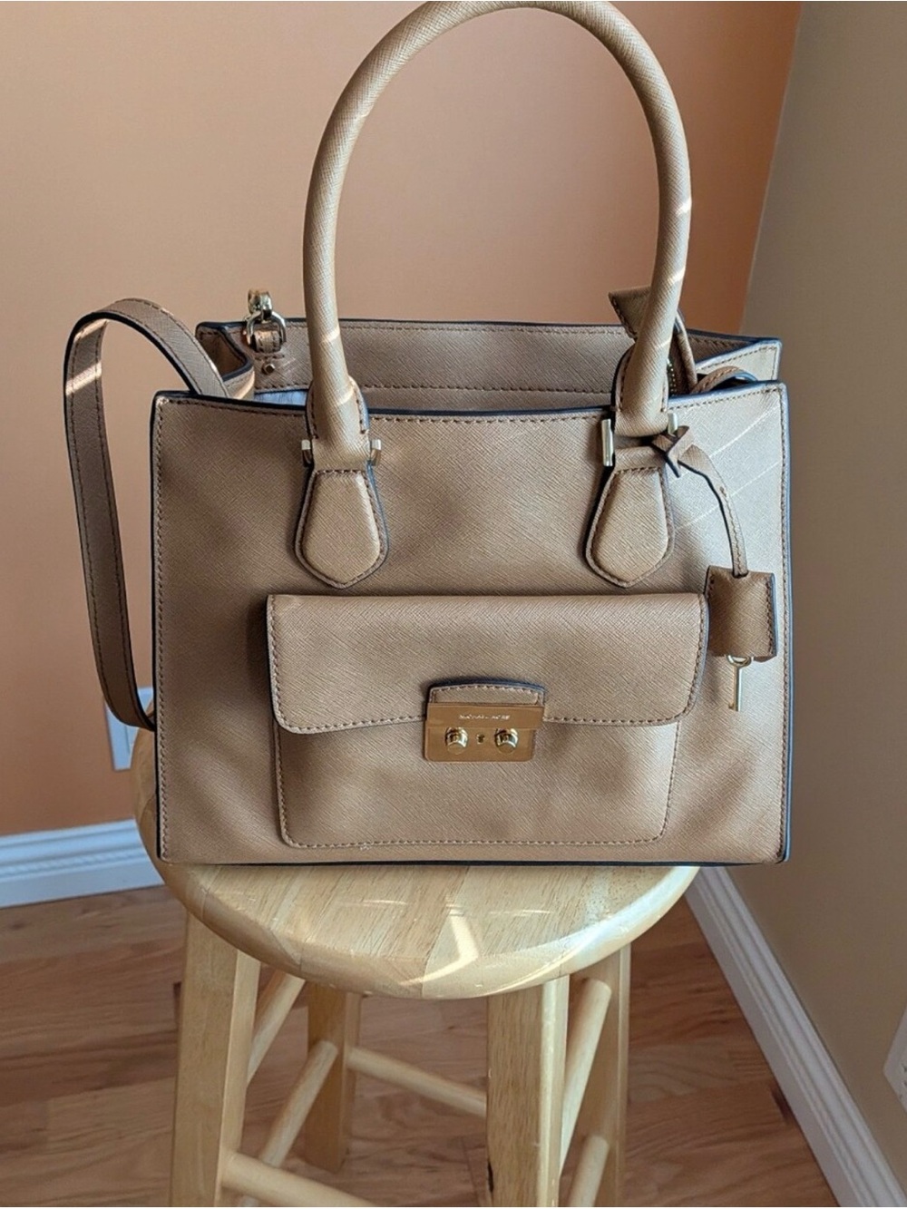 MICHAEL Michael Kors Camel Tan Structured Crossbody Satchel EUC